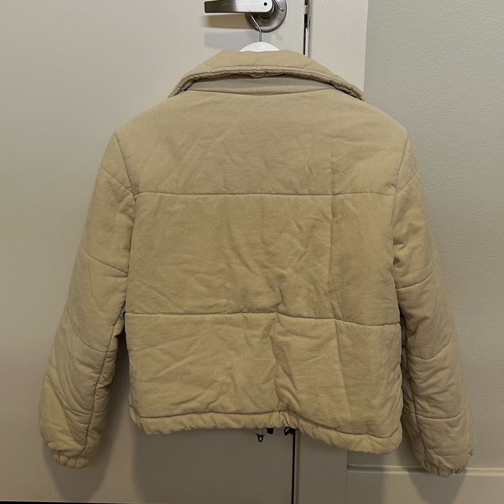 Cream beige puffer jacket from princess polly - Picture 8 of 8